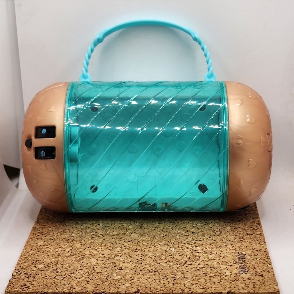 🟩 $3 IF BUNDLED 🟩 LOL SUPRISE TEAL TURQUOISE DOLL CARRIER HOLDER